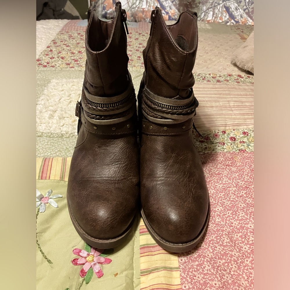 Pre owned women’s jelly pop ankle boots size 7.5